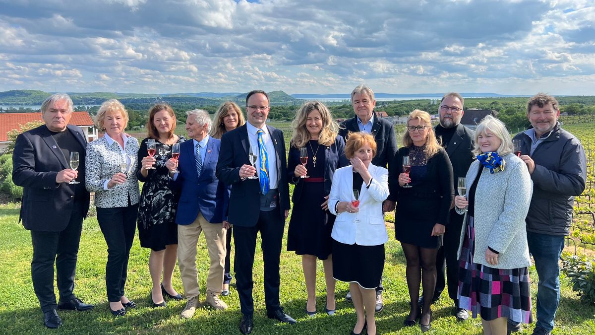 Balatonfüred Lions Club: „Segíteni, jónak lenni jó!”