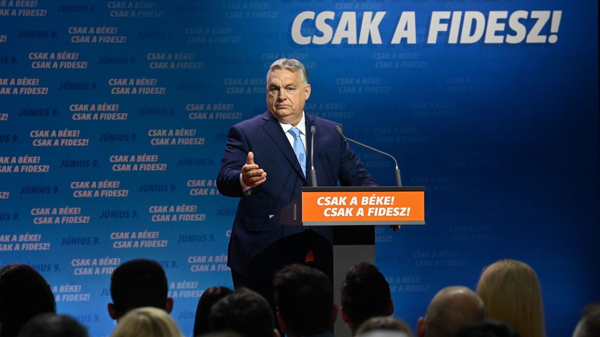 A Fidesz–KDNP adta le elsőként az európai parlamenti választáshoz szükséges 20 ezer aláírást