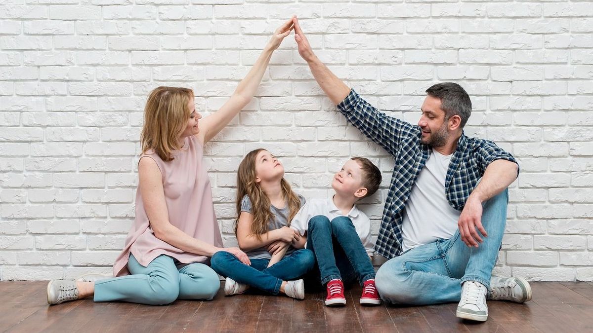 Családi játékokat ajánlunk: 6+1 ötlet, amihez kellék sem kell