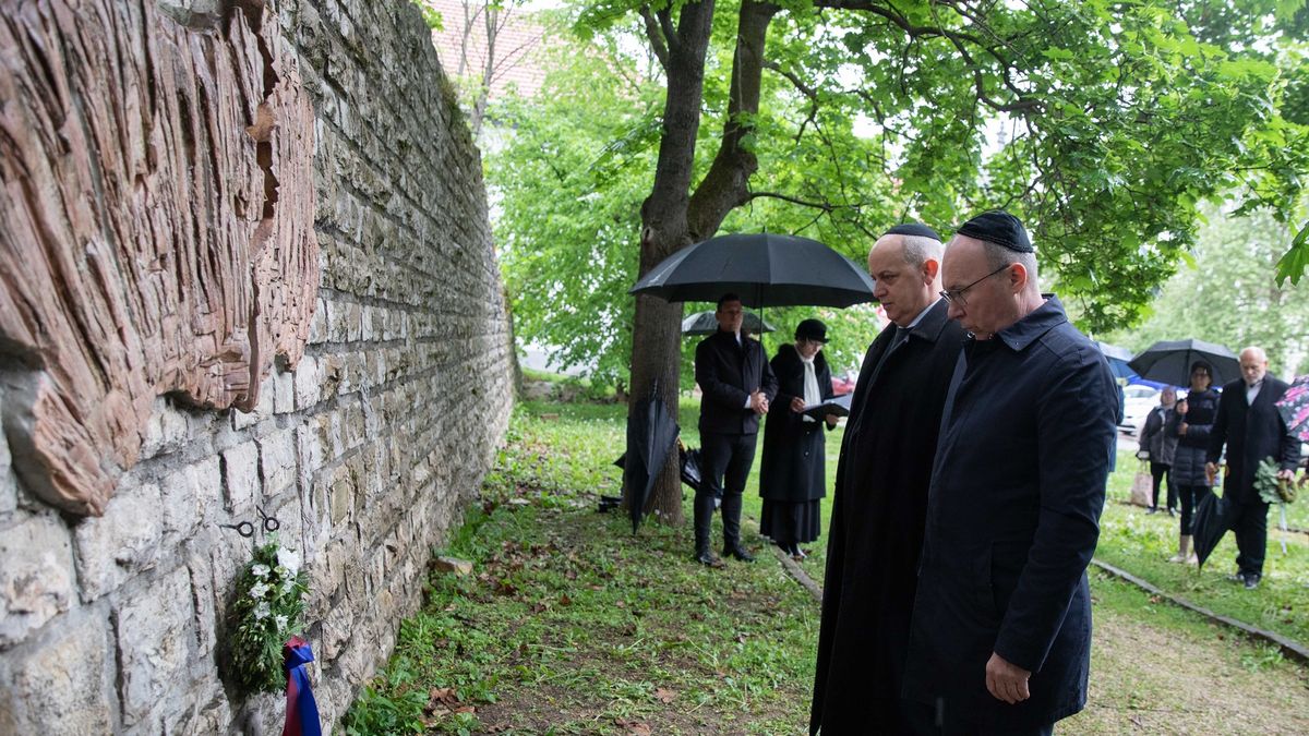 A gonoszság ellen csak a lélek világosságával tehetünk