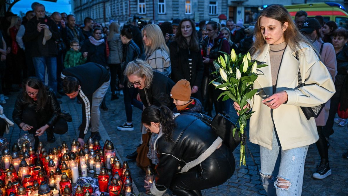 Az amerikai kormányzat tanulmányozza a jelentést a segélymunkásokat érő csapásról – frissül
