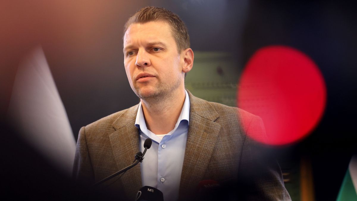 Nem akar, mégis rendszeresen foglalkozik Menczer Tamással Magyar Péter (videó)