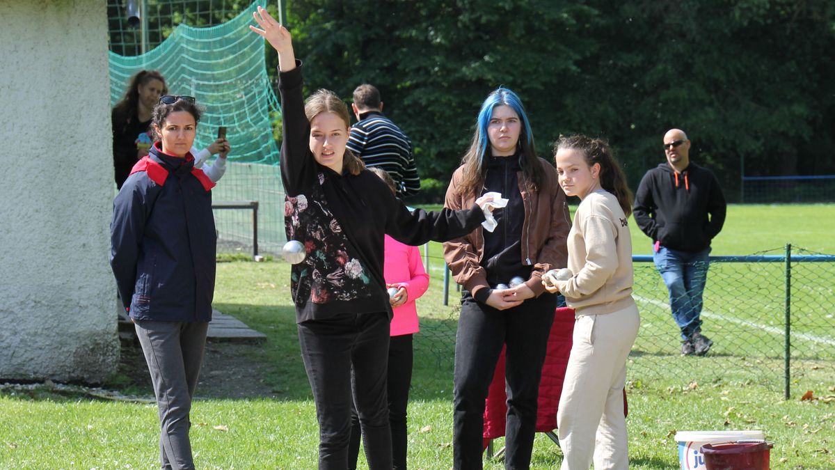 Mozgalmas családi nap a petanque kedvelőinek