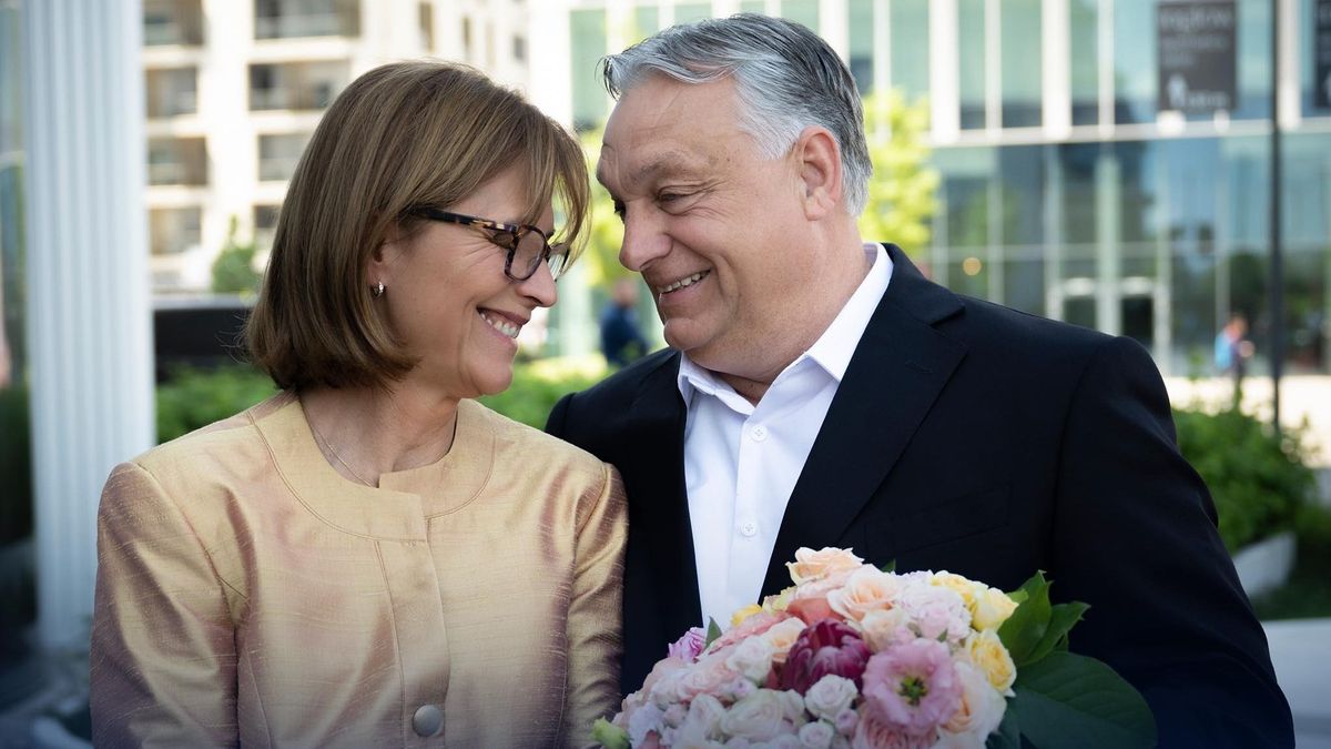 A miniszterelnök megható képpel köszönte meg a jókívánságokat