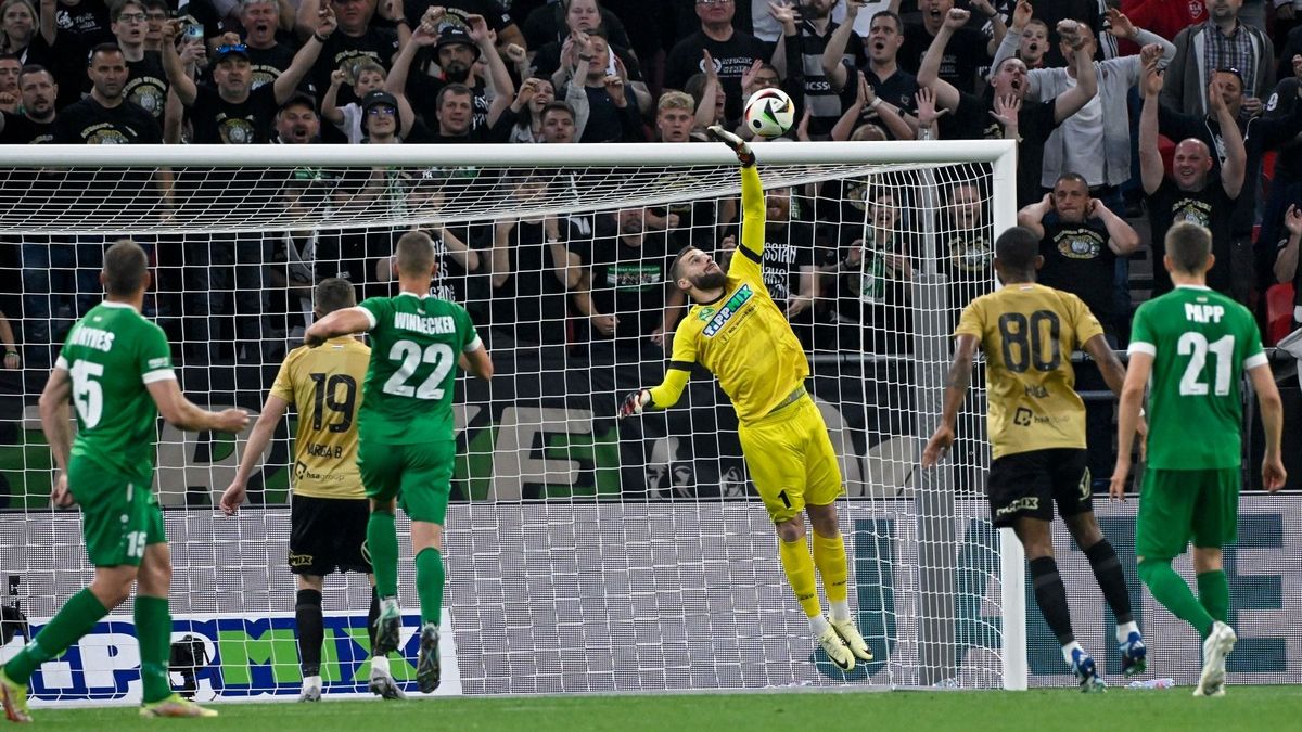 A Paks hosszabbításban szerzett gólokkal verte a Ferencvárost és nyerte meg ezzel a Magyar Kupát (videó)