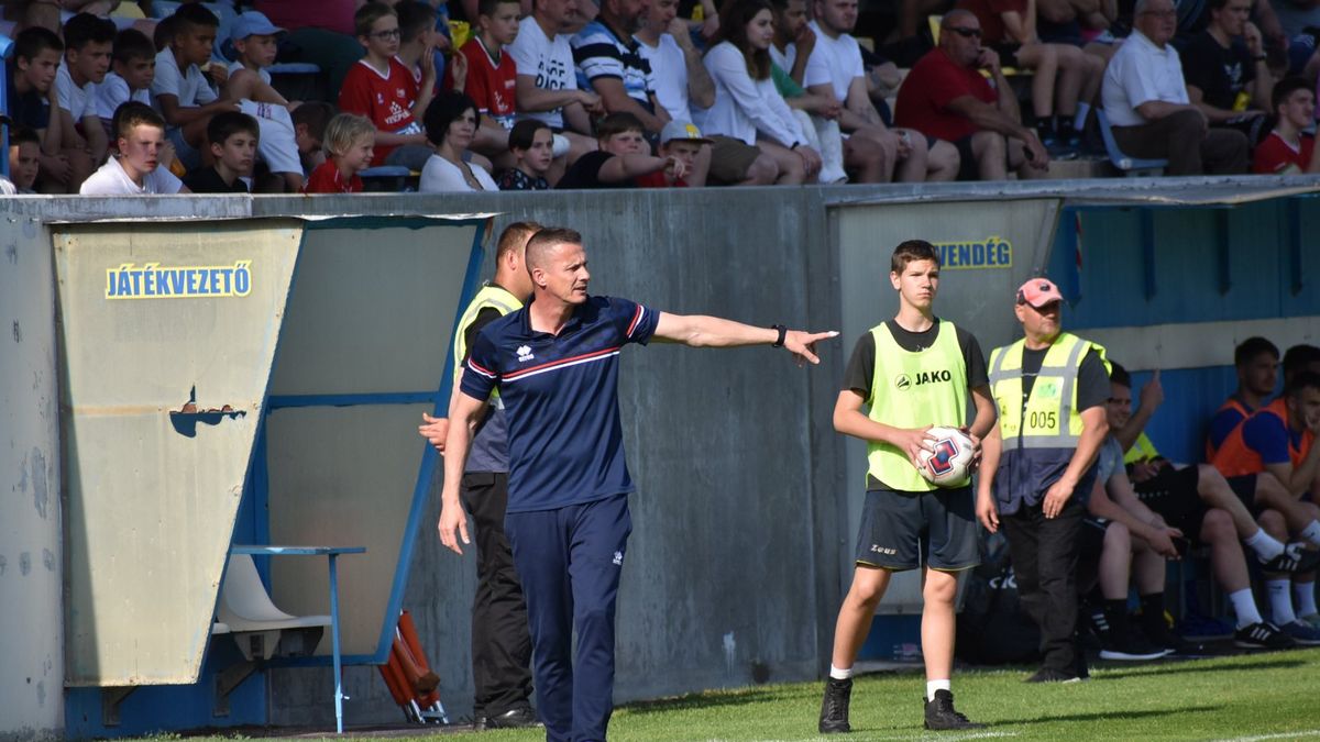 Kitüntetést kapott az Újpesttel is hírbe hozott veszprémi fociedző