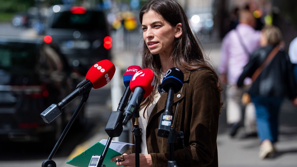 Szentkirályi Alexandra: Karácsony autókitiltási botránya is kiakasztja a kamumétert (videó)