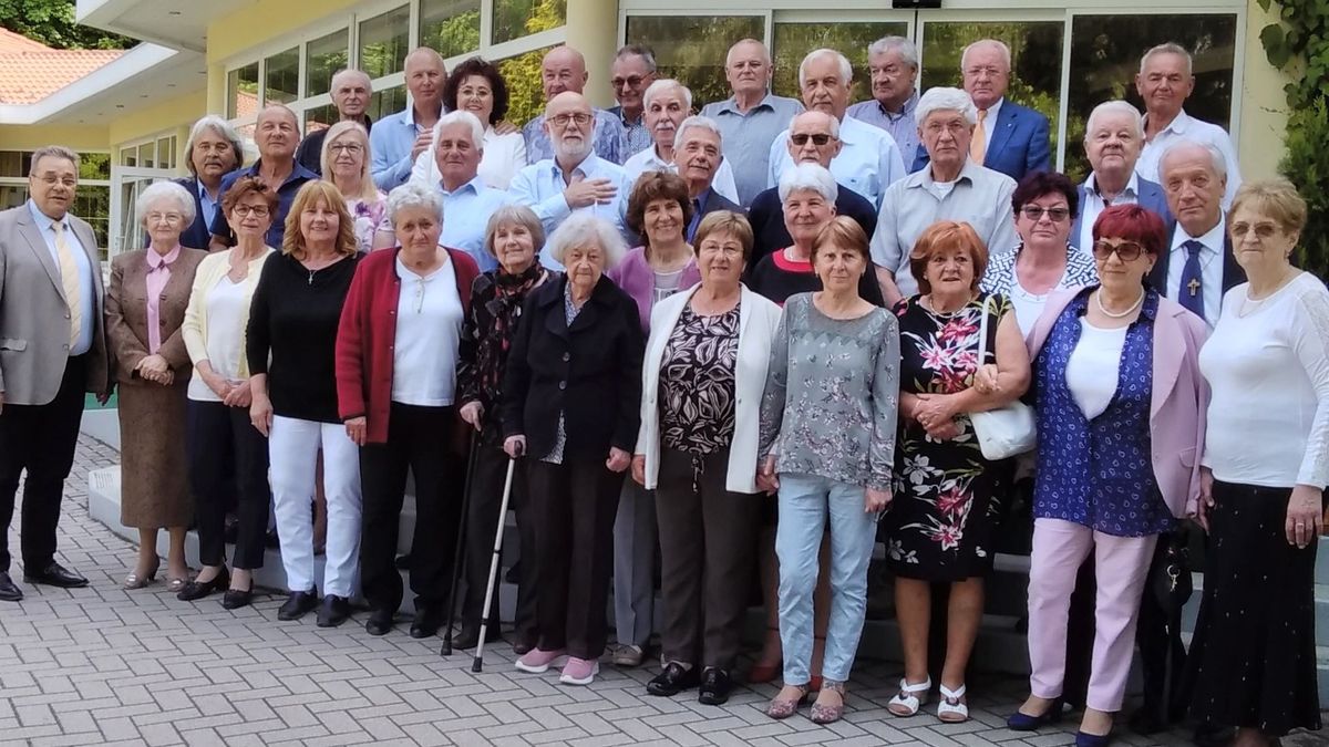 Évfolyamtalálkozó 55 év után