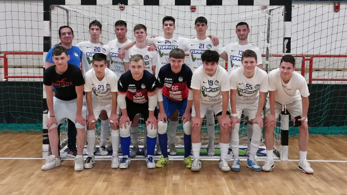 Bajnokok lettek a fiatal futsalosok!