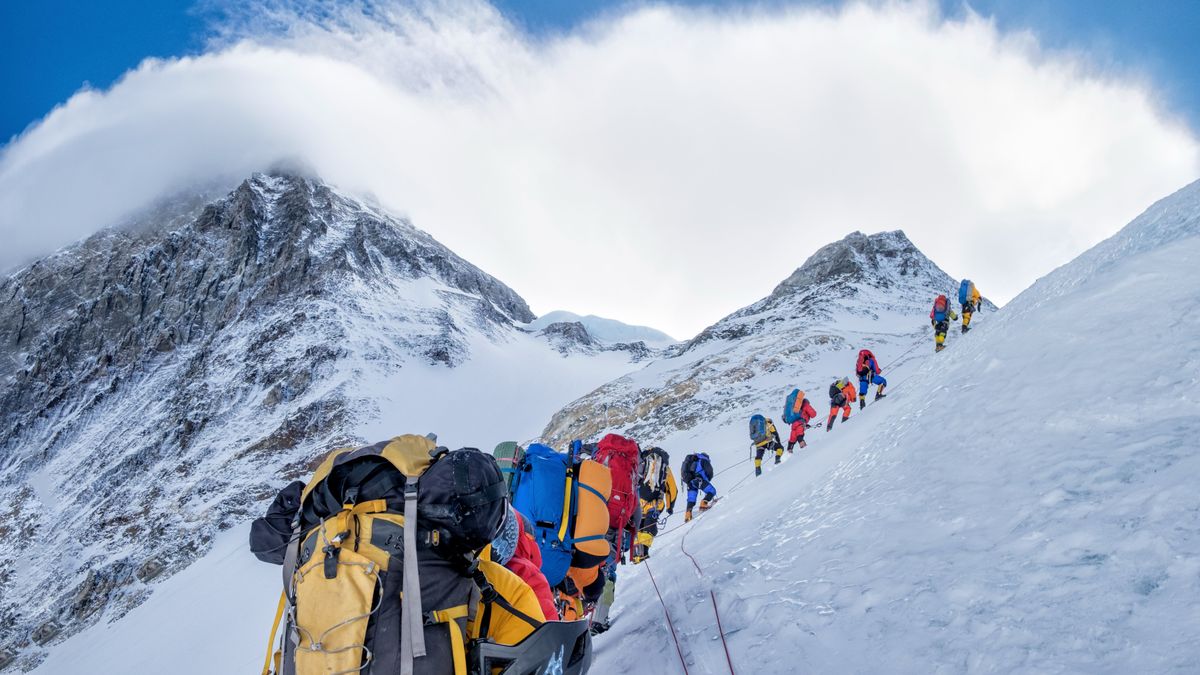 Döbbenetes ok miatt halhatott meg a Mount Everest idei 8. áldozata (videó)