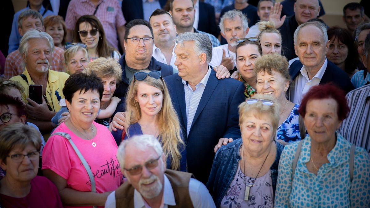 Óriási fölénnyel nyerhet a jövő vasárnapi választáson a Fidesz–KDNP