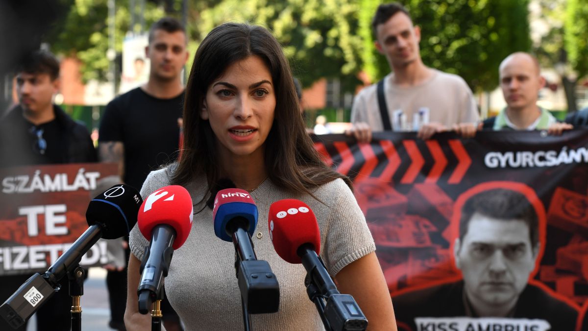 Helyretette Karácsony magyargyalázását Szentkirályi Alexandra (videó)