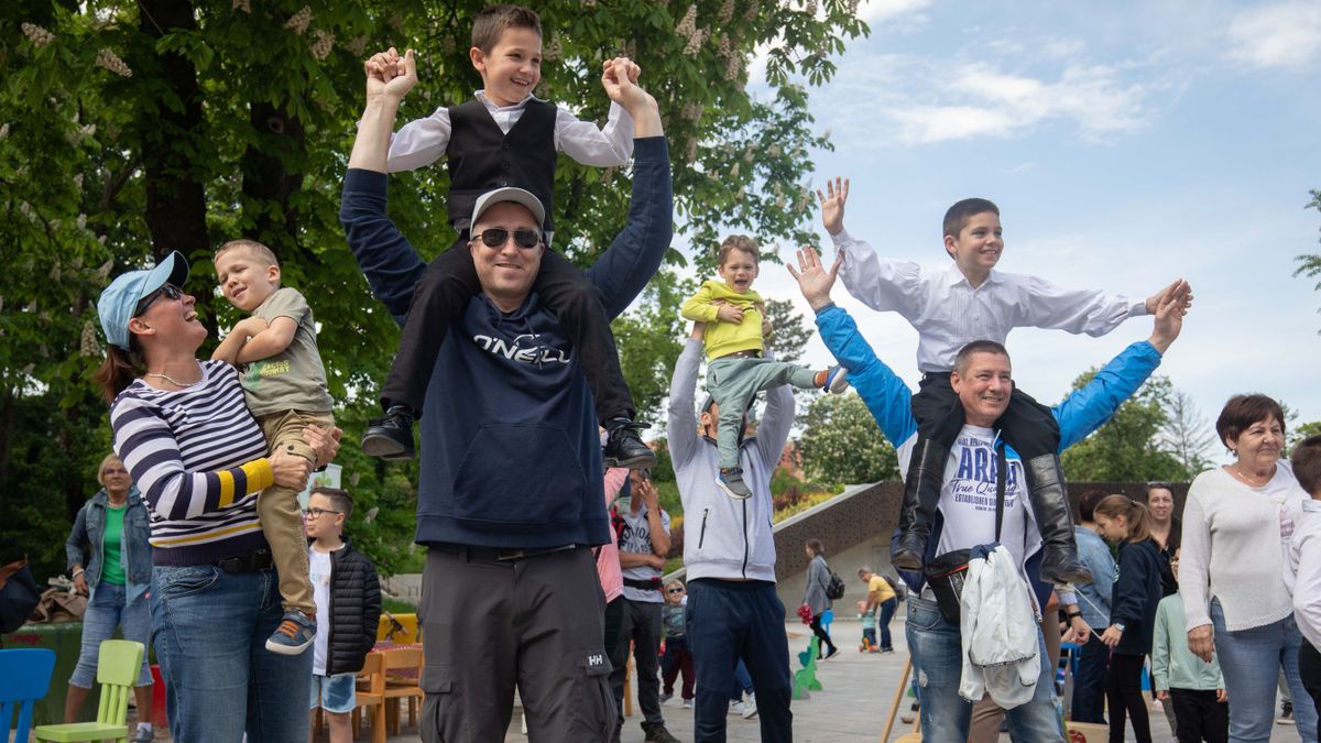 Gyereket a magasba! – a veszprémiek idén dupláztak (képgaléria, videó)
