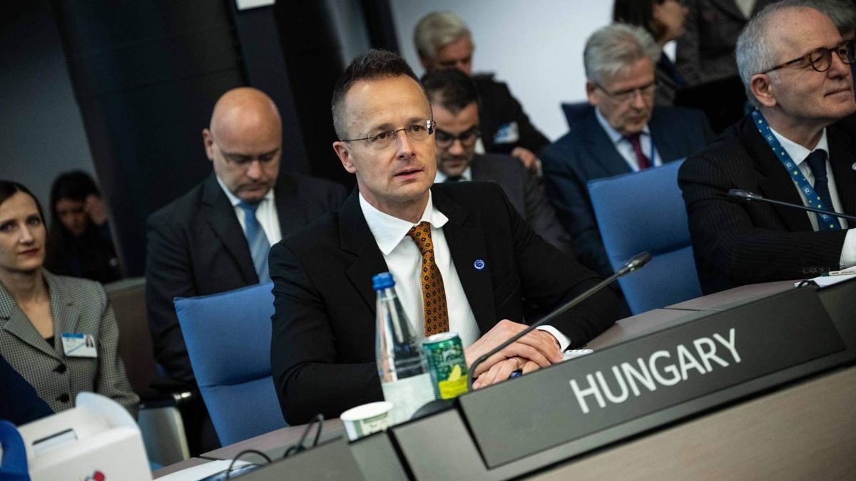 Szijjártó Péter: az oroszok Európa Tanácsból való kizárásával elveszett a béketeremtés lehetősége (videó)
