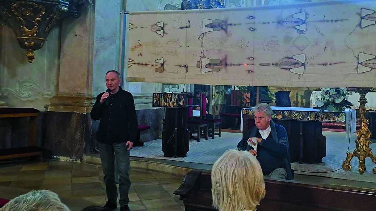 Előadás a torinói lepel titkairól