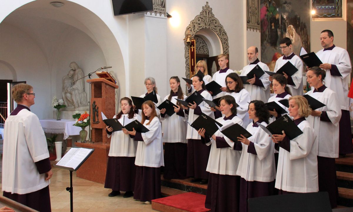 Gregorián dallamok, egyházi kórusművek hangzottak el a Vox Angelis énekegyüttestől a badacsonytomaji Szent Imre templomban