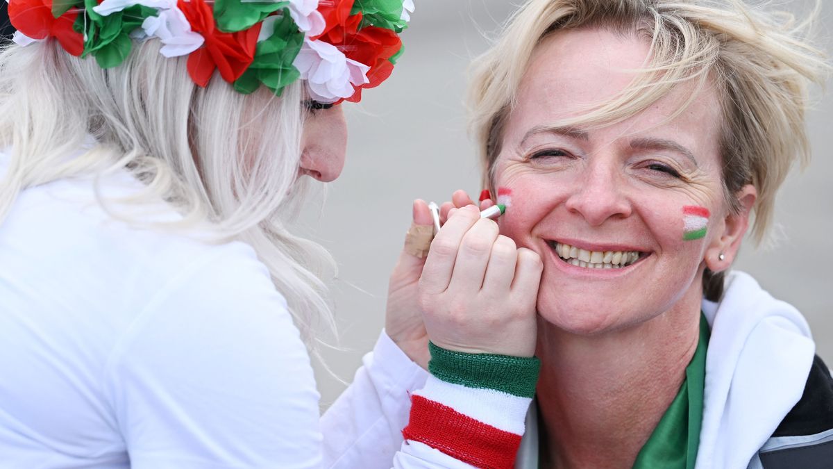 Végre eljött ez a pillanat is! Rajtol a magyar válogatott az Eb-n