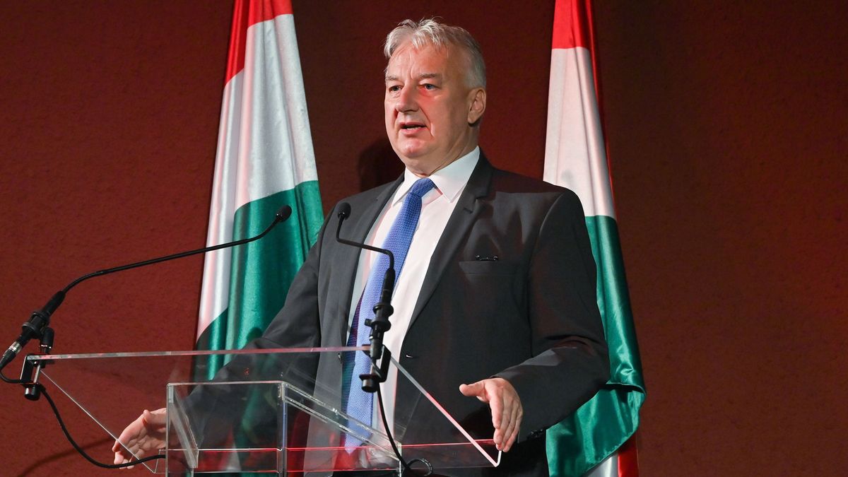 Semjén Zsolt: ha a Tisza Pártot felveszik az Európai Néppártba, akkor a KDNP kénytelen távozni onnan