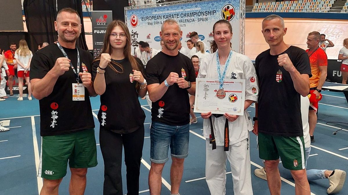 Dobogóra állhatott az Eb-n a pápai karatés
