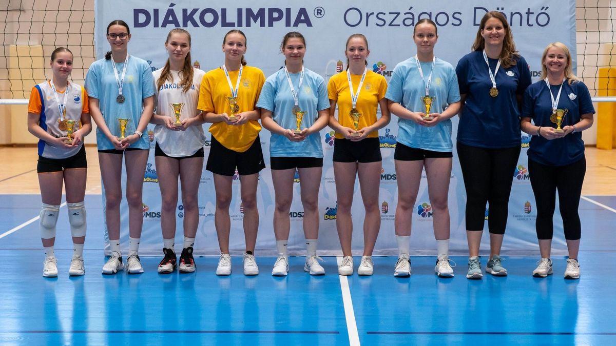 Bronzéremnek örülhettek