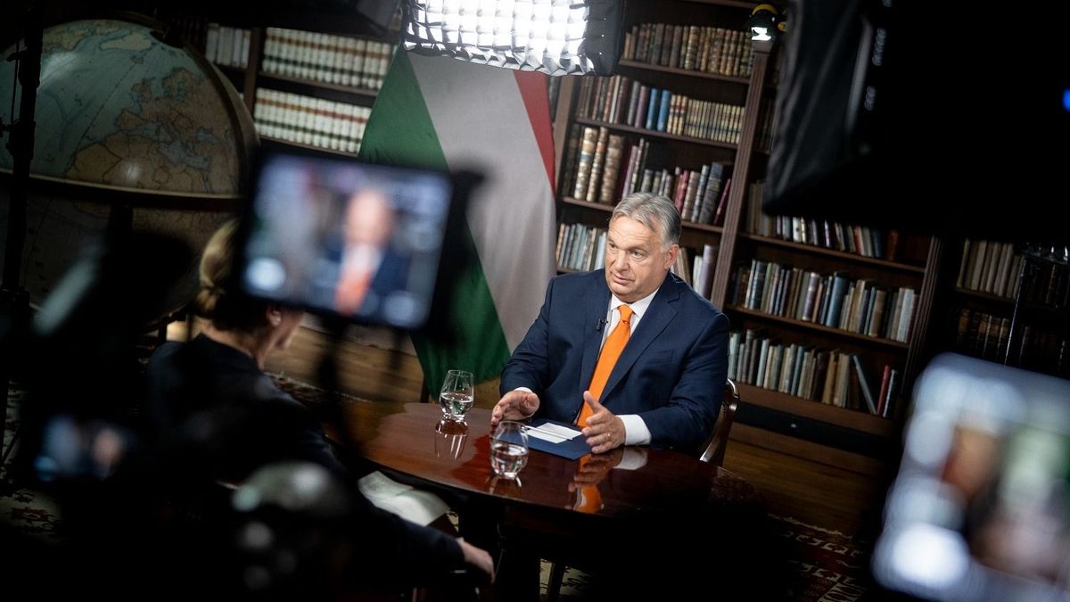 Orbán Viktor: csak az alázatos munka segíthet (videó)