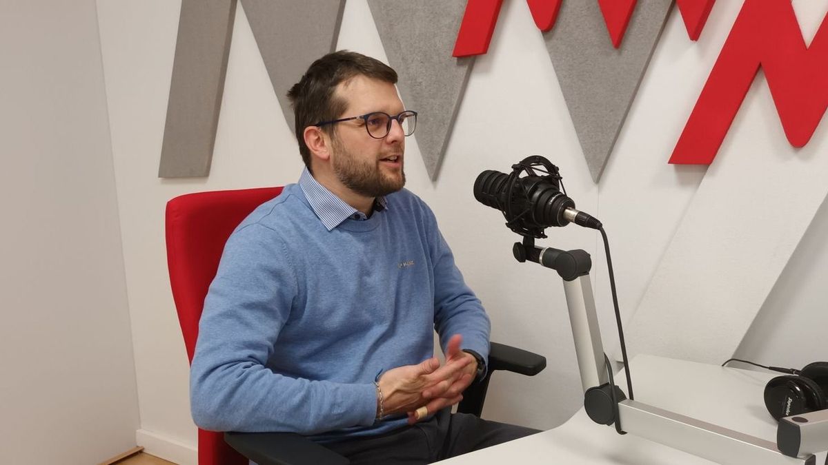 Vendégünk Polgári István a V-Busz ügyvezető igazgatója (podcast)
