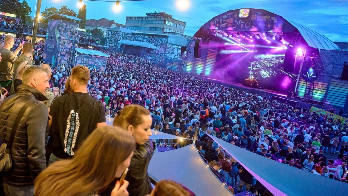 Jövő héten nyit a Gyárkert