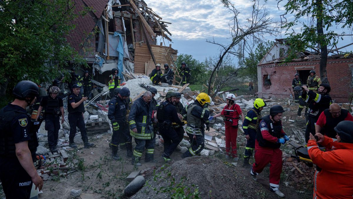 Orosz támadás Szumi ellen, egy civil meghalt, hét megsebesült – frissül