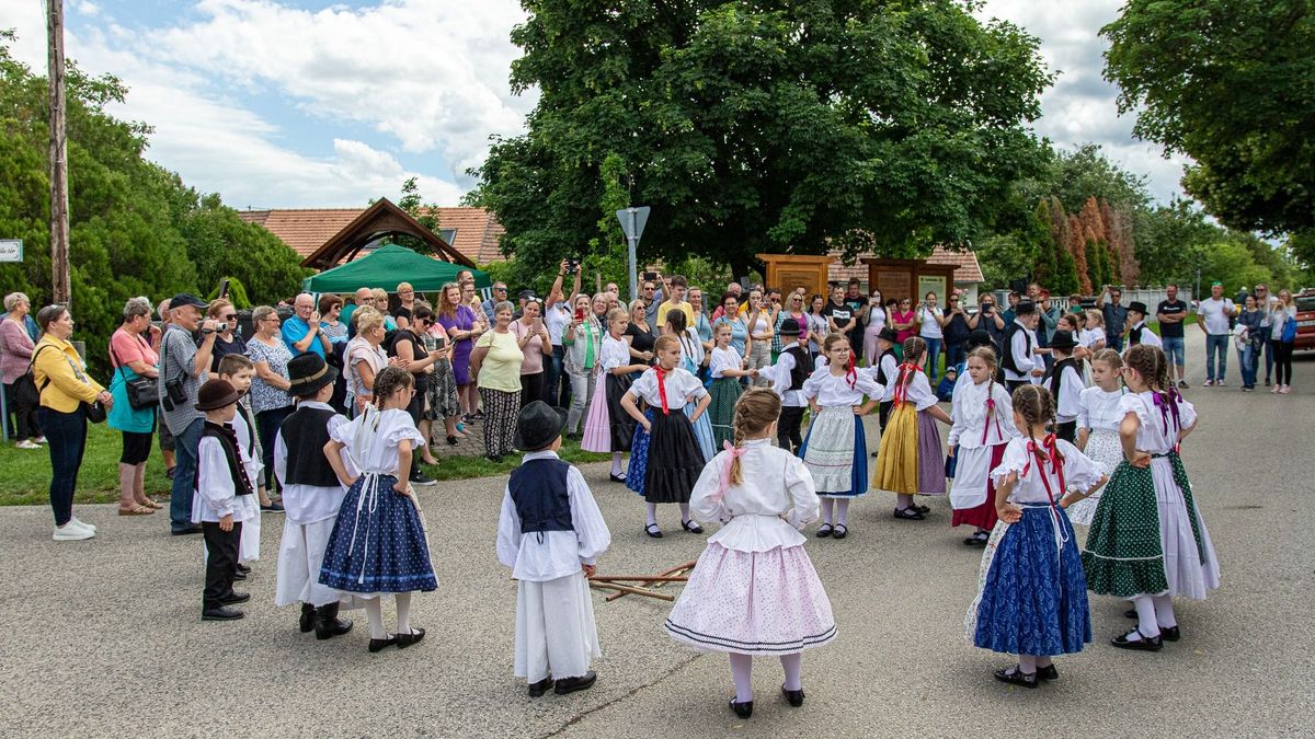 Levendulanap a Szent Borbála téren
