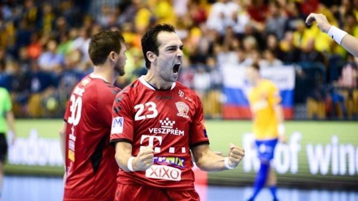 A volt veszprémi kézilabdázó lett a Tatabánya edzője