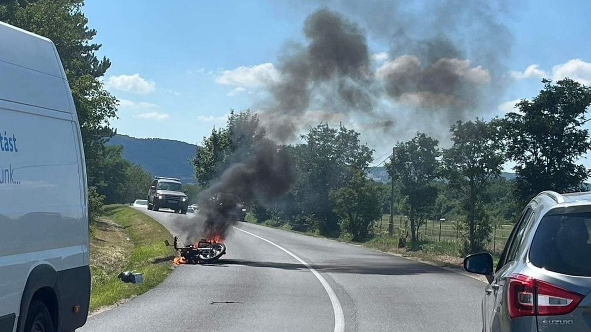 Kigyulladt egy motor Köveskálnál