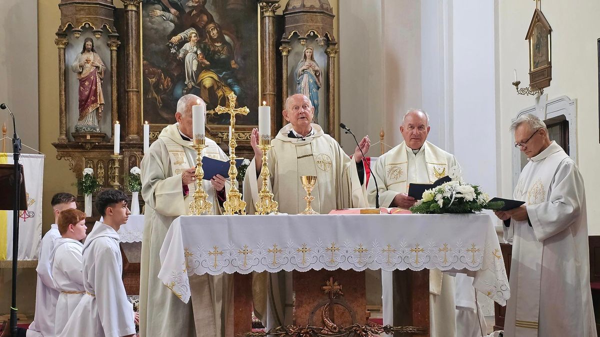 Gyémántmiséjét tartotta a szeretett bencés tanár