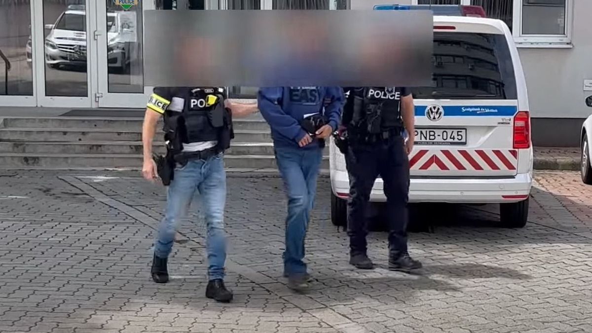 Meztelen gyermekekről osztott meg fotókat – elfogták a balatonfüredi férfit (videó)