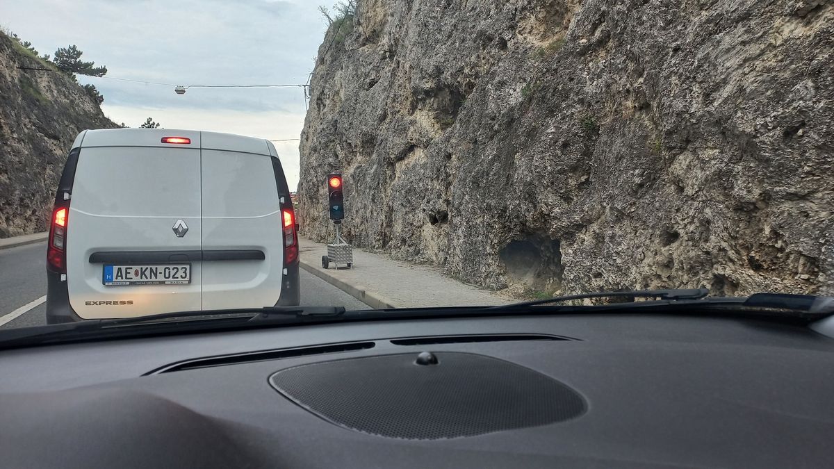 Ha teheti, kerülje el a viaduktot! (fotó, videó)
