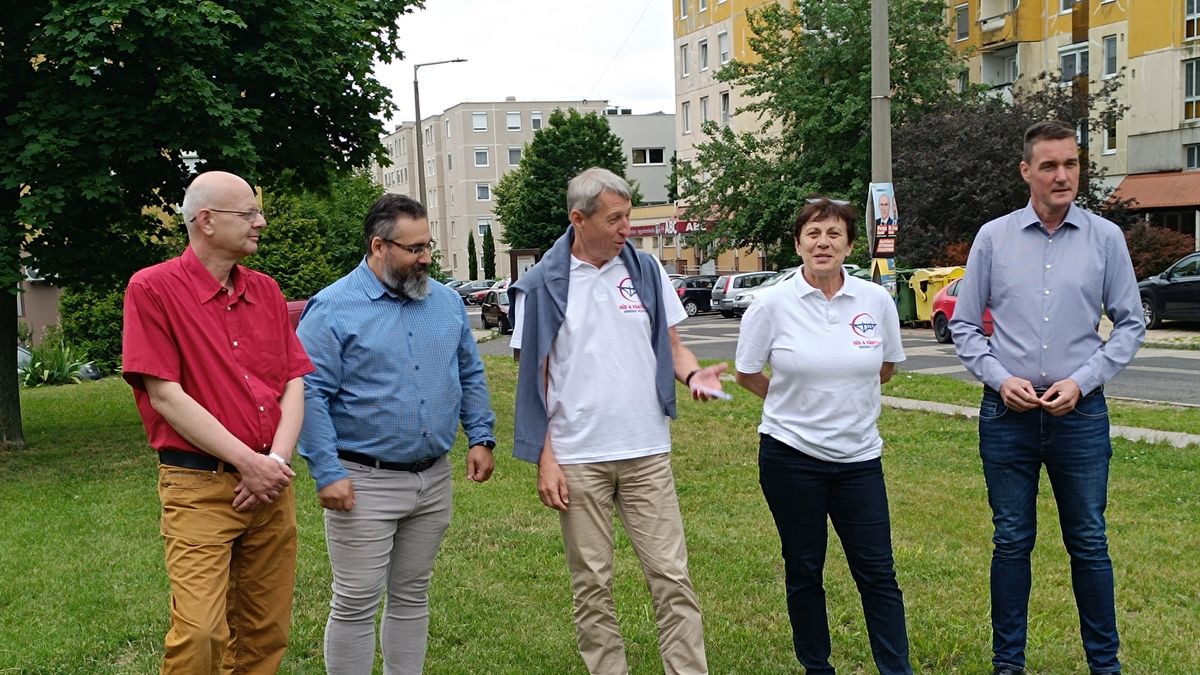 Híd a Városért Egyesület: jobb parkolást a városba
