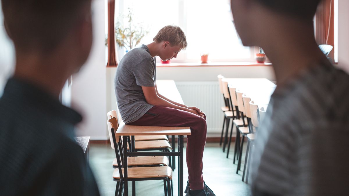 Véres mészárlást tervezett egy fiatal fiú, az összes osztálytársát meg akarta ölni