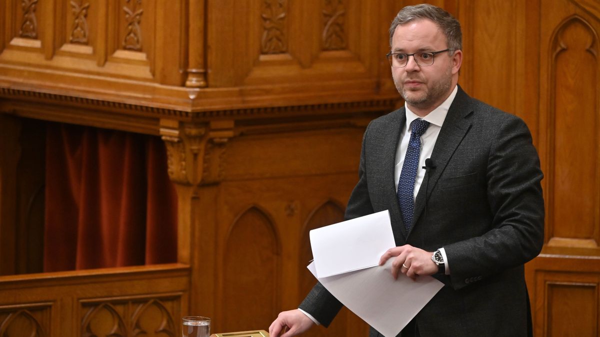 Orbán Balázs: állítsuk fel a padlóról az uniót!