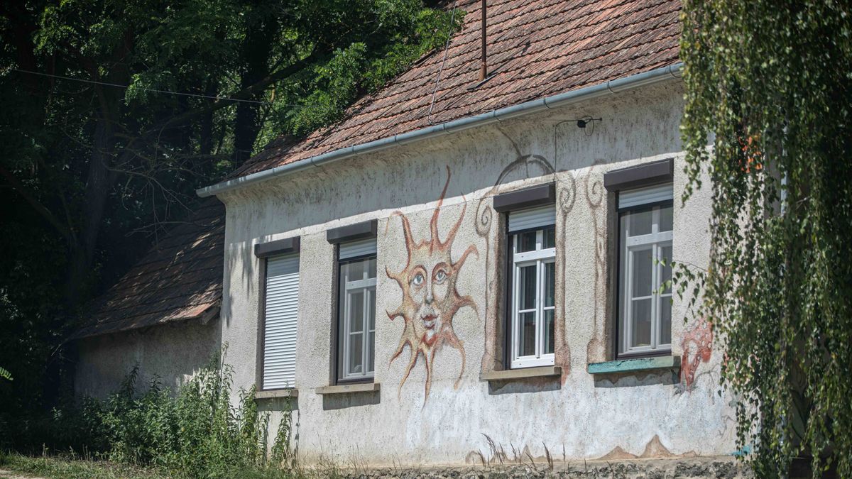 Kapolcs mesebeli háza, Gombor József emlékei