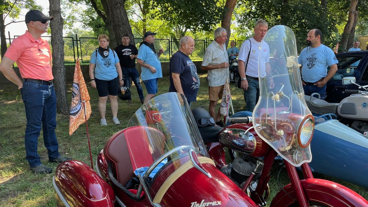 Ha nyár, akkor veteránmotoros találkozó