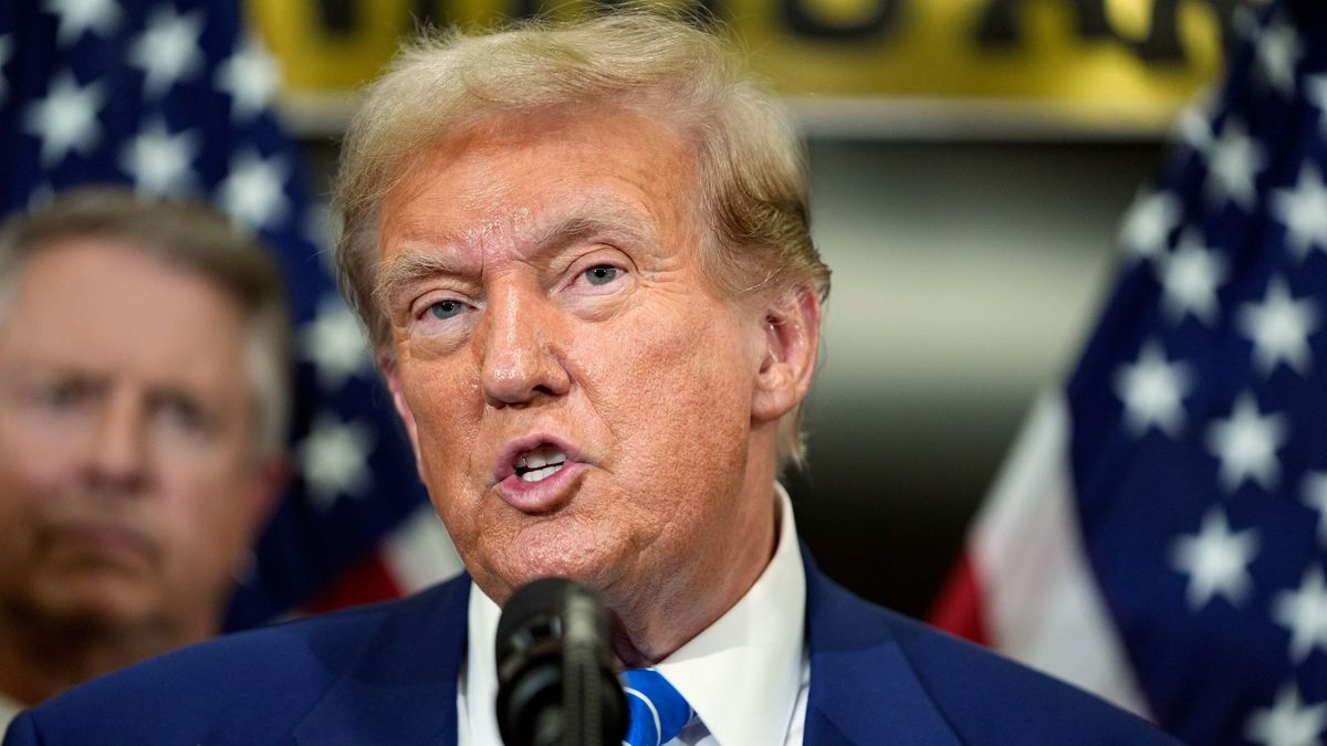 Trump szerint Biden „a harmadik világháborúba rántja a világot”
