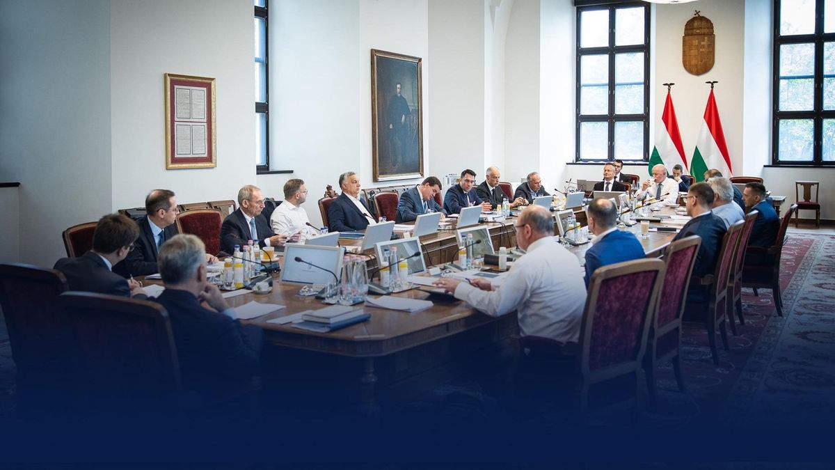 Orbán Viktor a kormányülésről posztolt