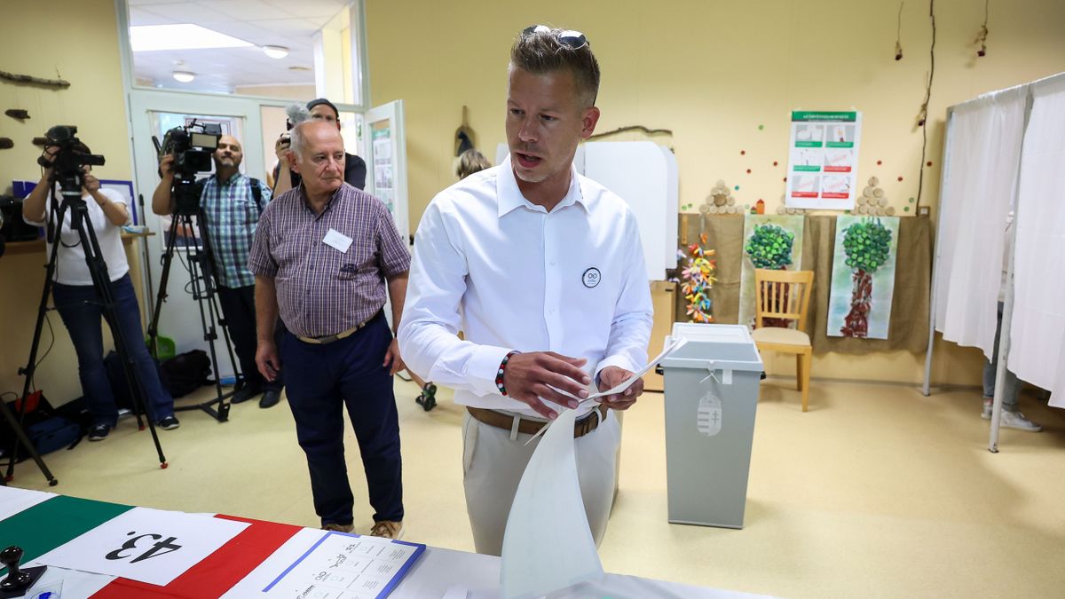 Megdorgálták Magyar Pétert a Momentum miatt