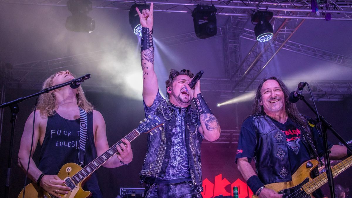 Rockerek fesztiválja a Thury-várnál