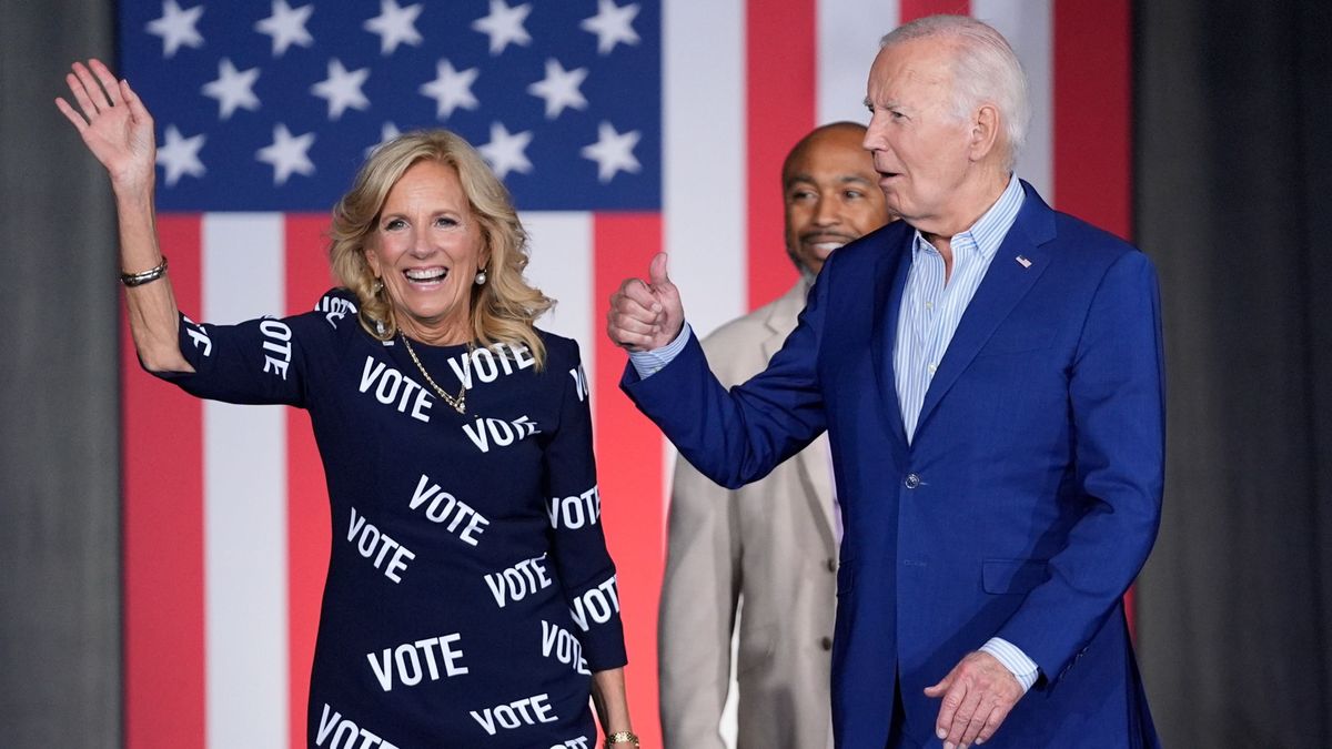Újabb befolyásos amerikai médium szólította fel Joe Bident a visszalépésre