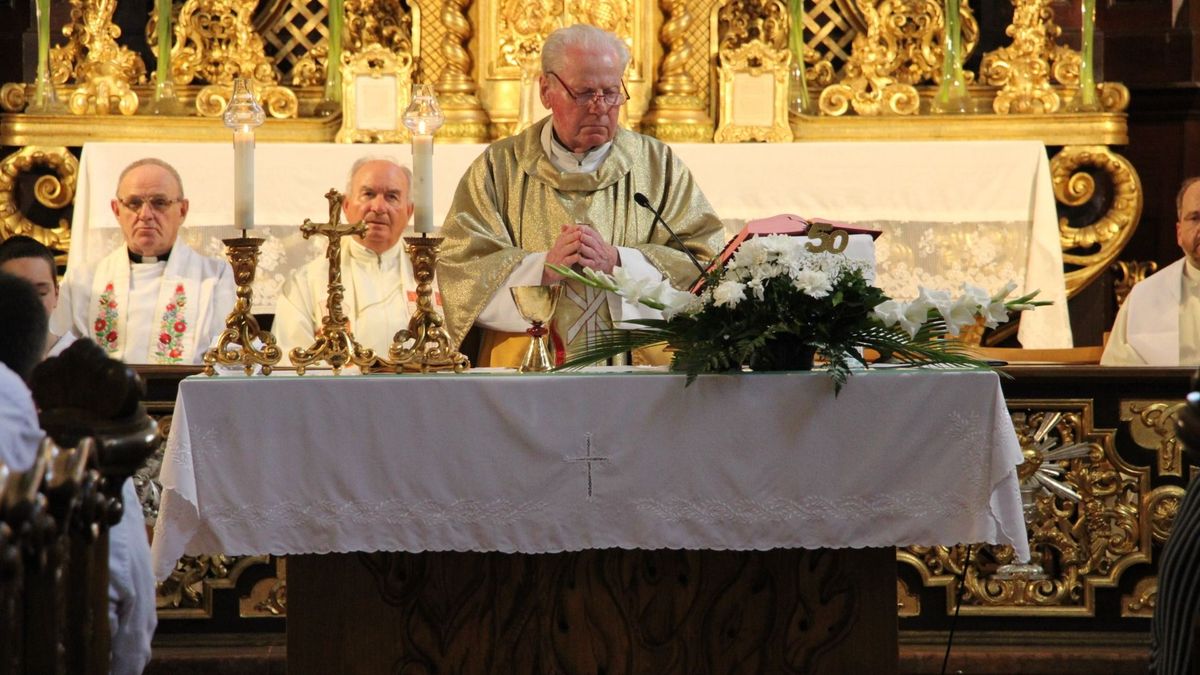 Aranymise a ferences templomban
