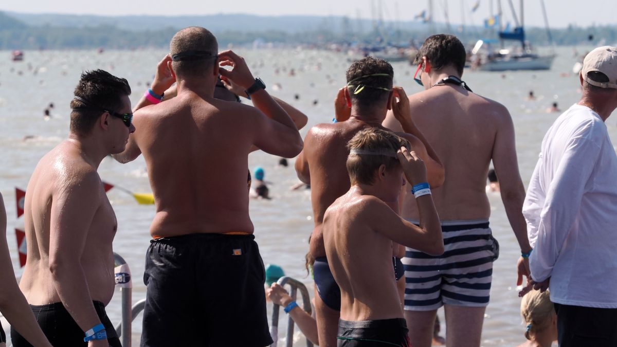 Eldőlt, hogy lesz-e Balaton-átúszás most szombaton