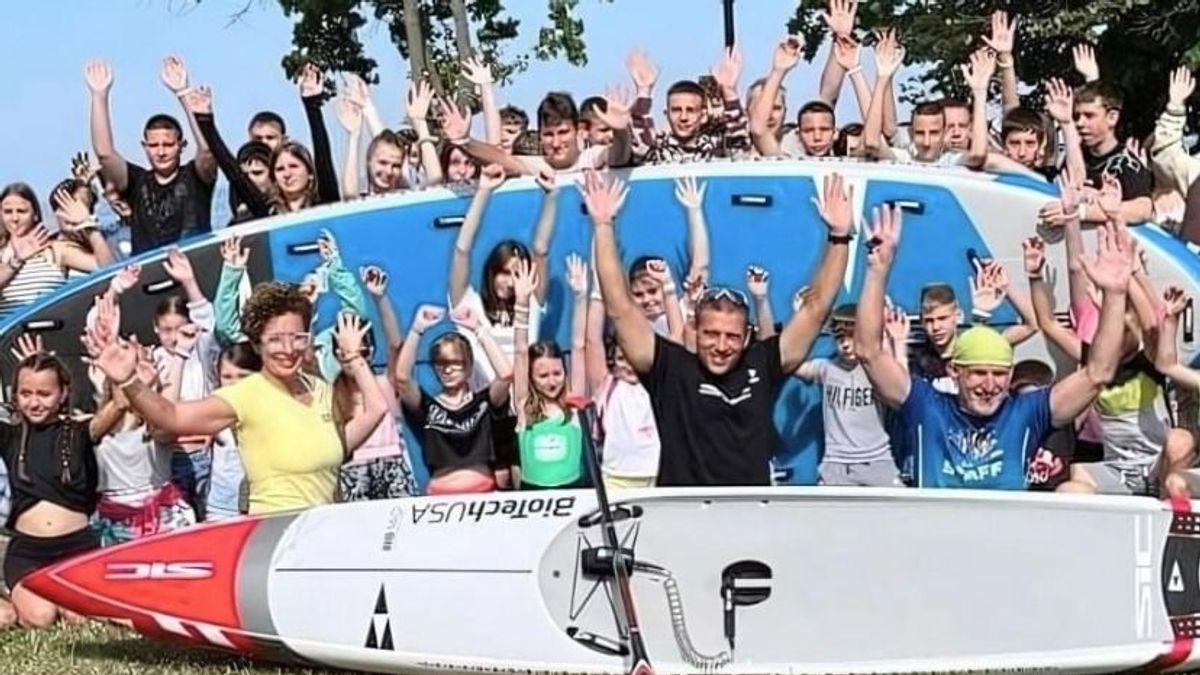 Adománygyűjtő SUP-túra a Balatonon