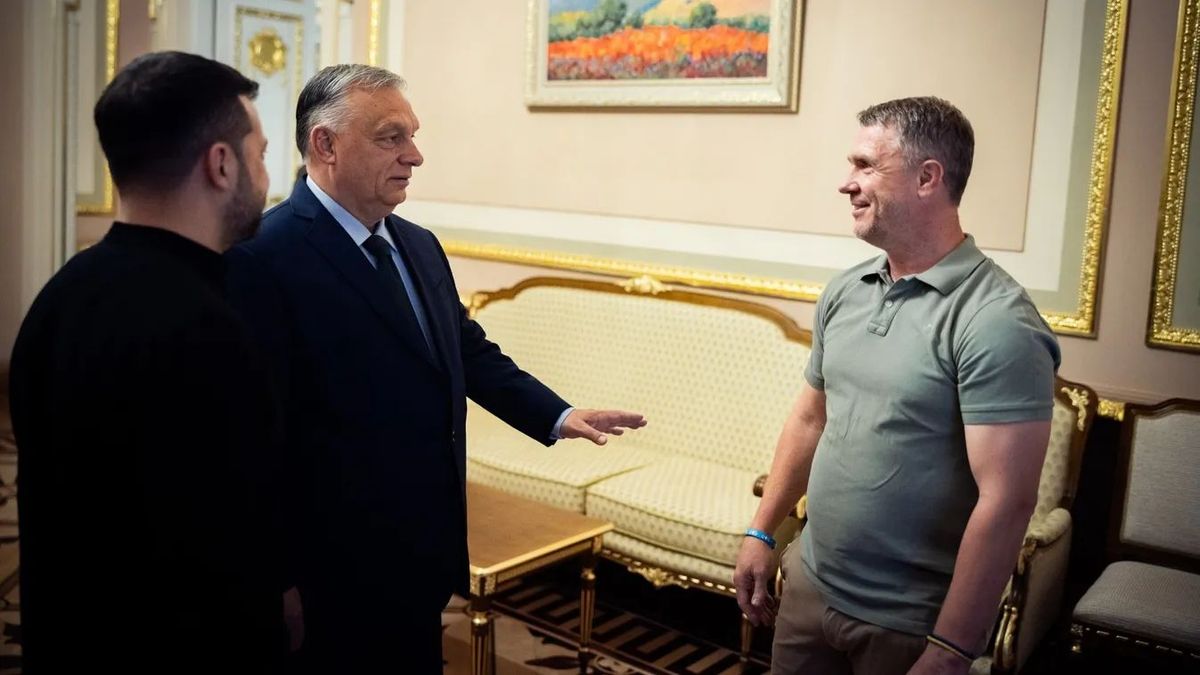 A Fradi volt edzőjével is összefutott Orbán Viktor Kijevben (videó)