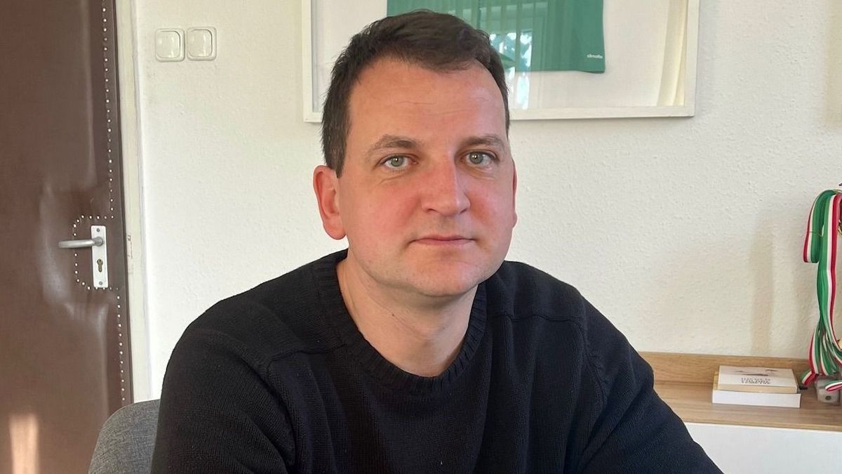 Negyvenkét évesen ment el a veszprémi labdarúgóedző