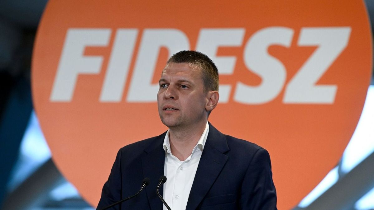 Menczer Tamás: aki Orbán Viktort támadja, az a békét támadja